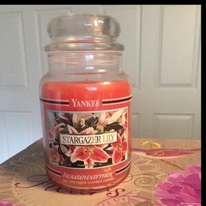Stargazer Lily Scented Yankee Candle